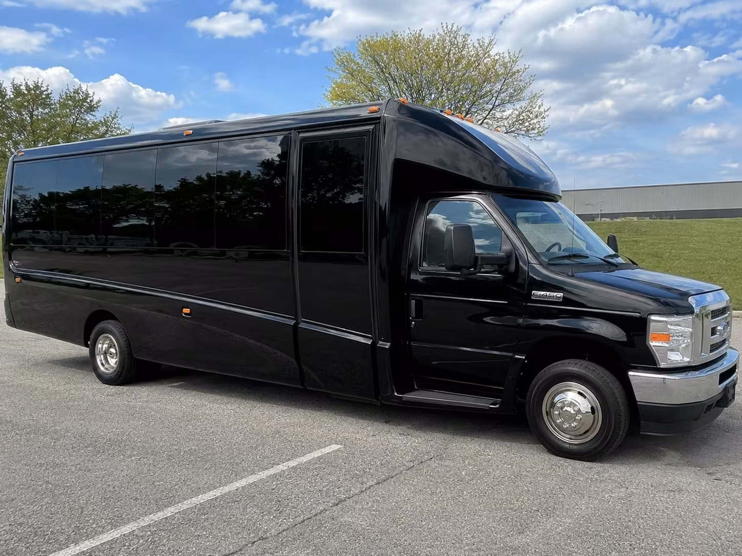 15 passenger minibus