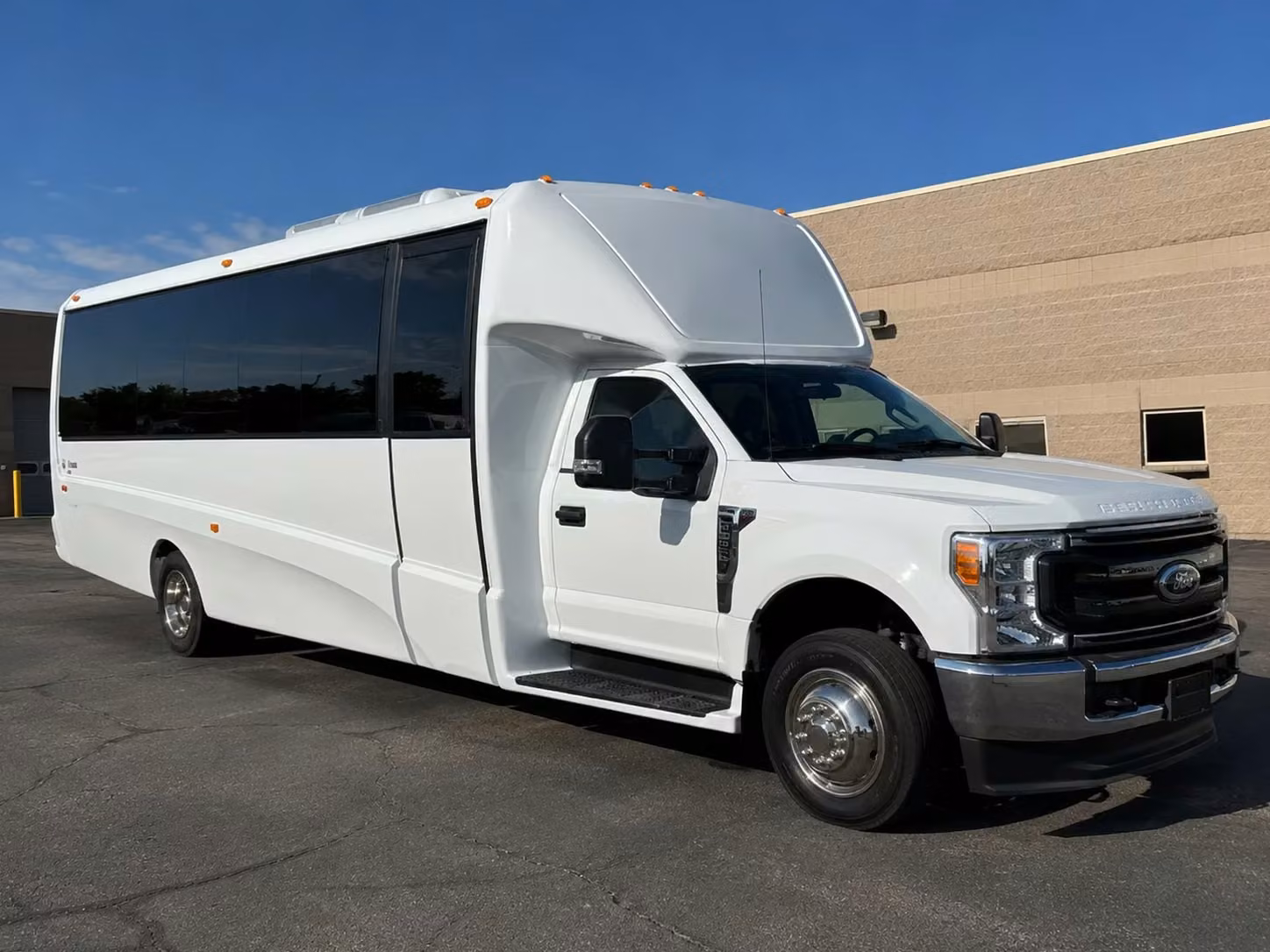 20 passenger minibus