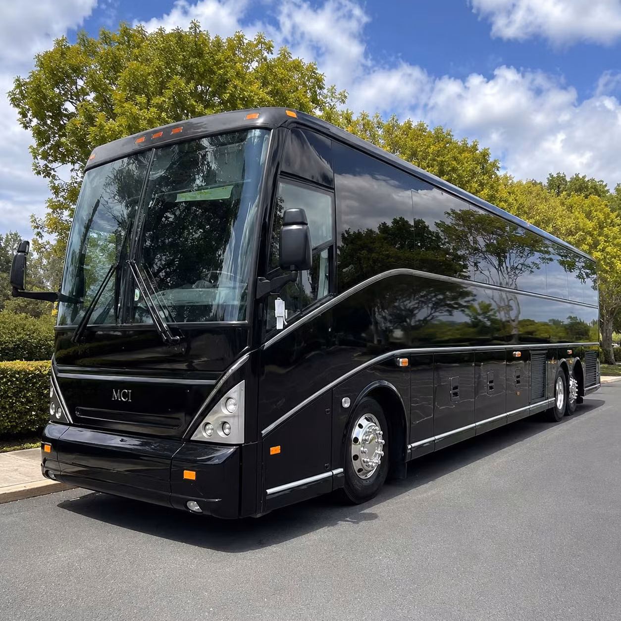employee commuter shuttle services along the dallas north tollway corridor